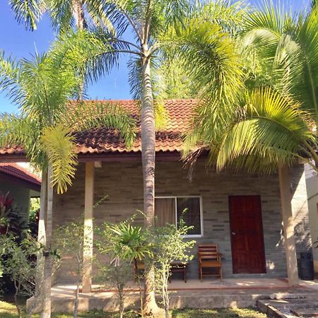 Coconut Bungalow Nai Yang-stranden Eksteriør billede