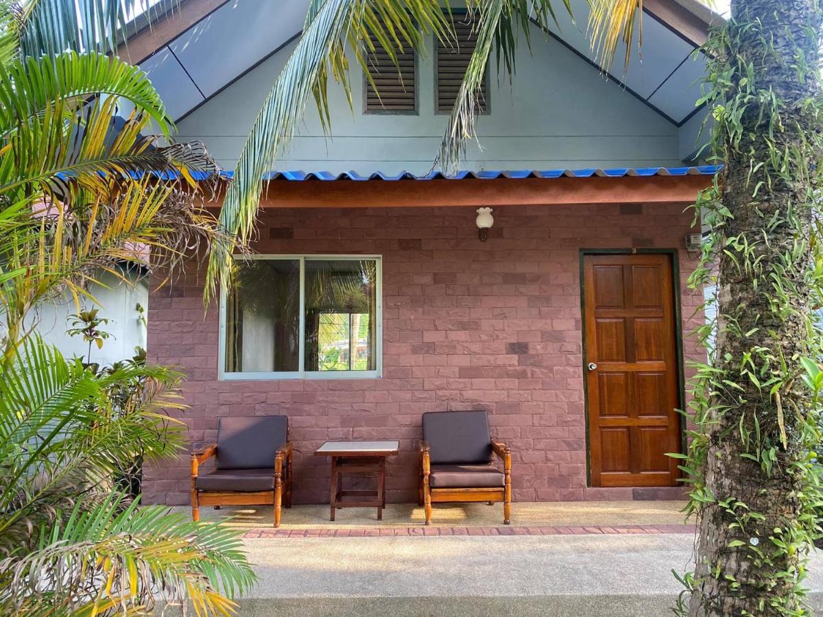 Coconut Bungalow Nai Yang-stranden Eksteriør billede