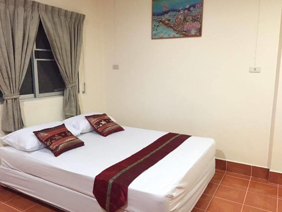 Coconut Bungalow Nai Yang-stranden Eksteriør billede